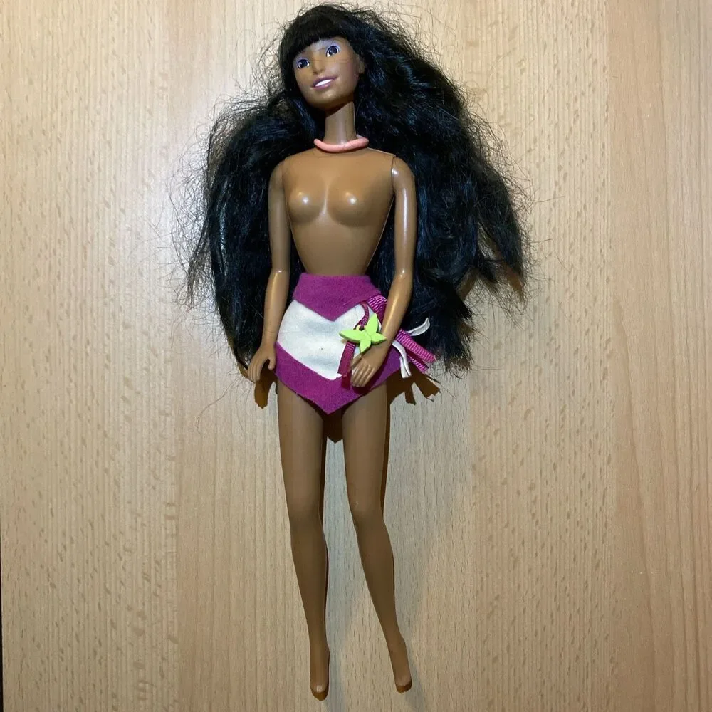 Pocahontas Nakoma Disney Color Splash Hair Mattel Doll 1995